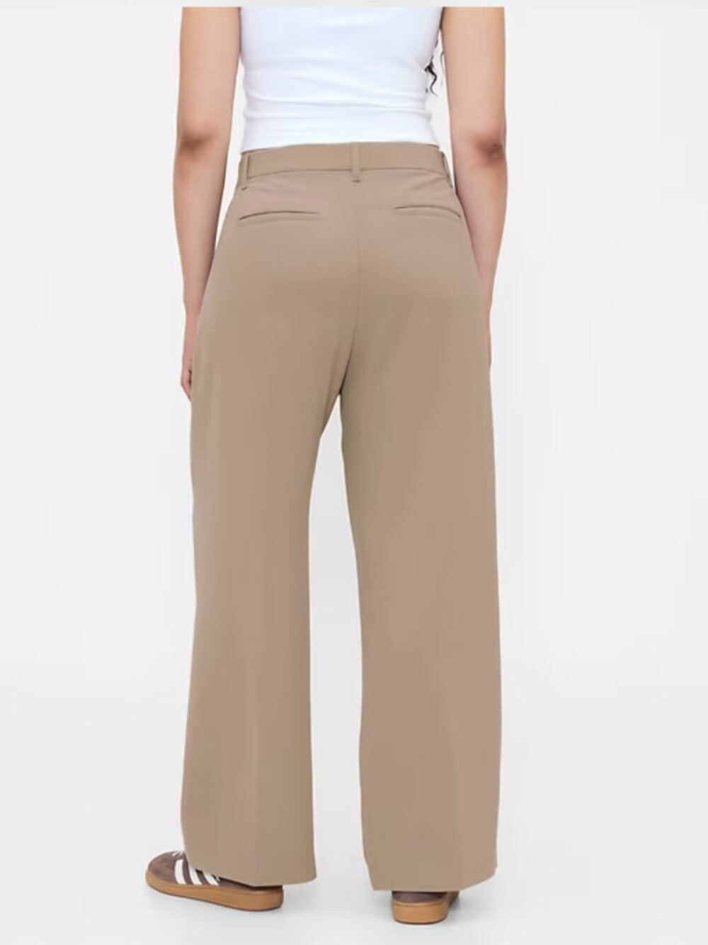365 Low Rise Pleated Wide-Leg Trousers - Picture 2 of 8